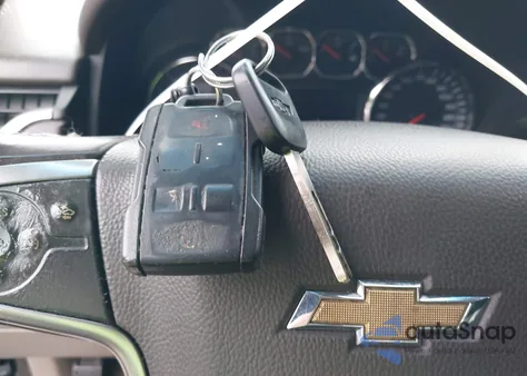 2015 Chevrolet Suburban 1500 Lt from USA, damaged, VIN 1GNSKJKC3FR210961